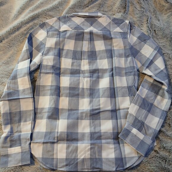 Untuckit Women's  Blue and White Plaid Long Sleeve Button Down  Shirt  S… - Picture 3 of 7